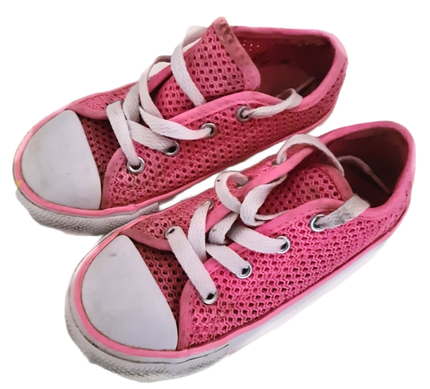 Pink girl converse hotsell